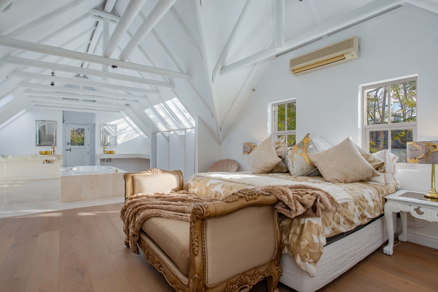 4 Bedroom Property for Sale in Franschhoek Western Cape